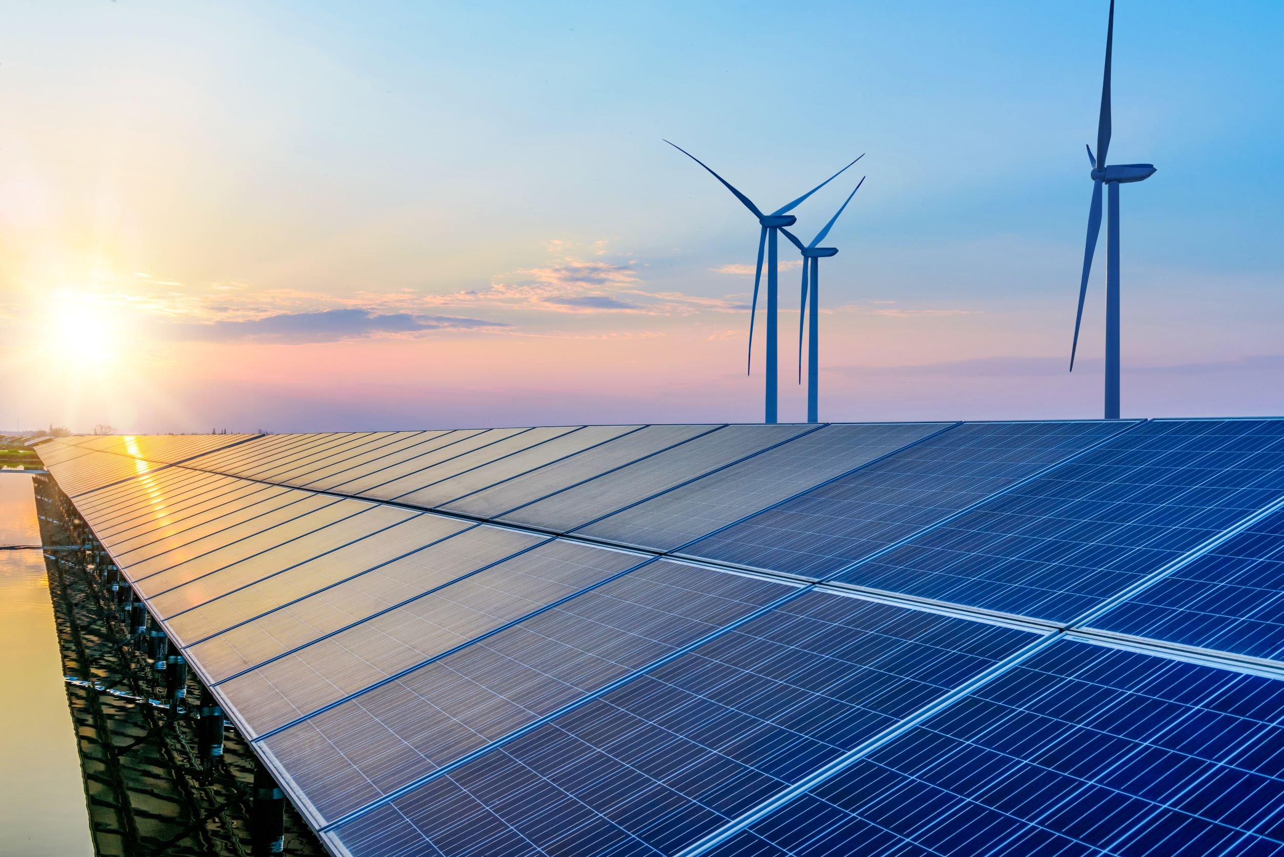 Solar panels and wind power generation equipment_small-1